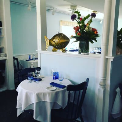 Restaurant & Bar